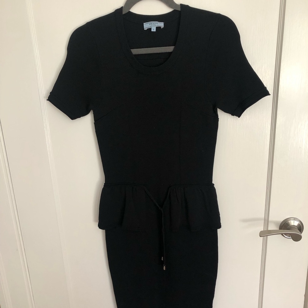 ❌SOLD❌✨NWOT✨ Black Prada Dress